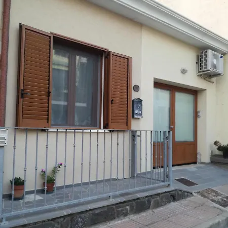 Gabry's House In Torregrande Feriehus